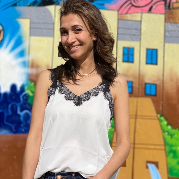 Eyelash lace tank top - Picture 4 of 4